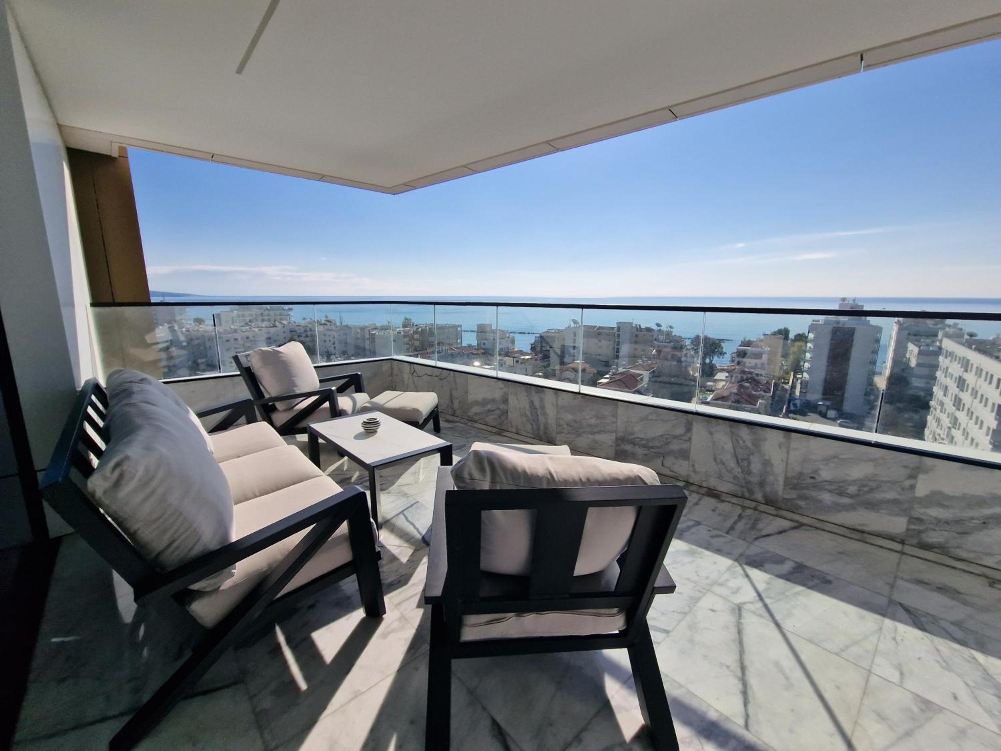 Luxury Private Apartments - Limassol Ngoại thất bức ảnh